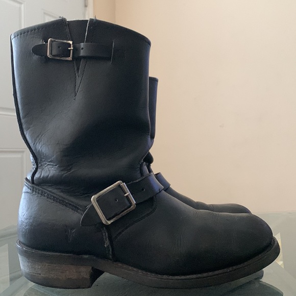 Frye Other - FRYE Engineer 12R Boots Size 9.5